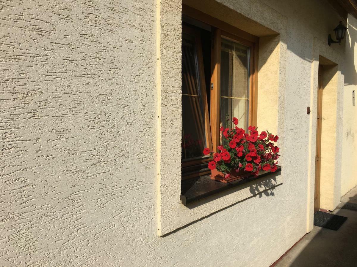 J&M Privat Apartment Závažná Poruba Екстериор снимка